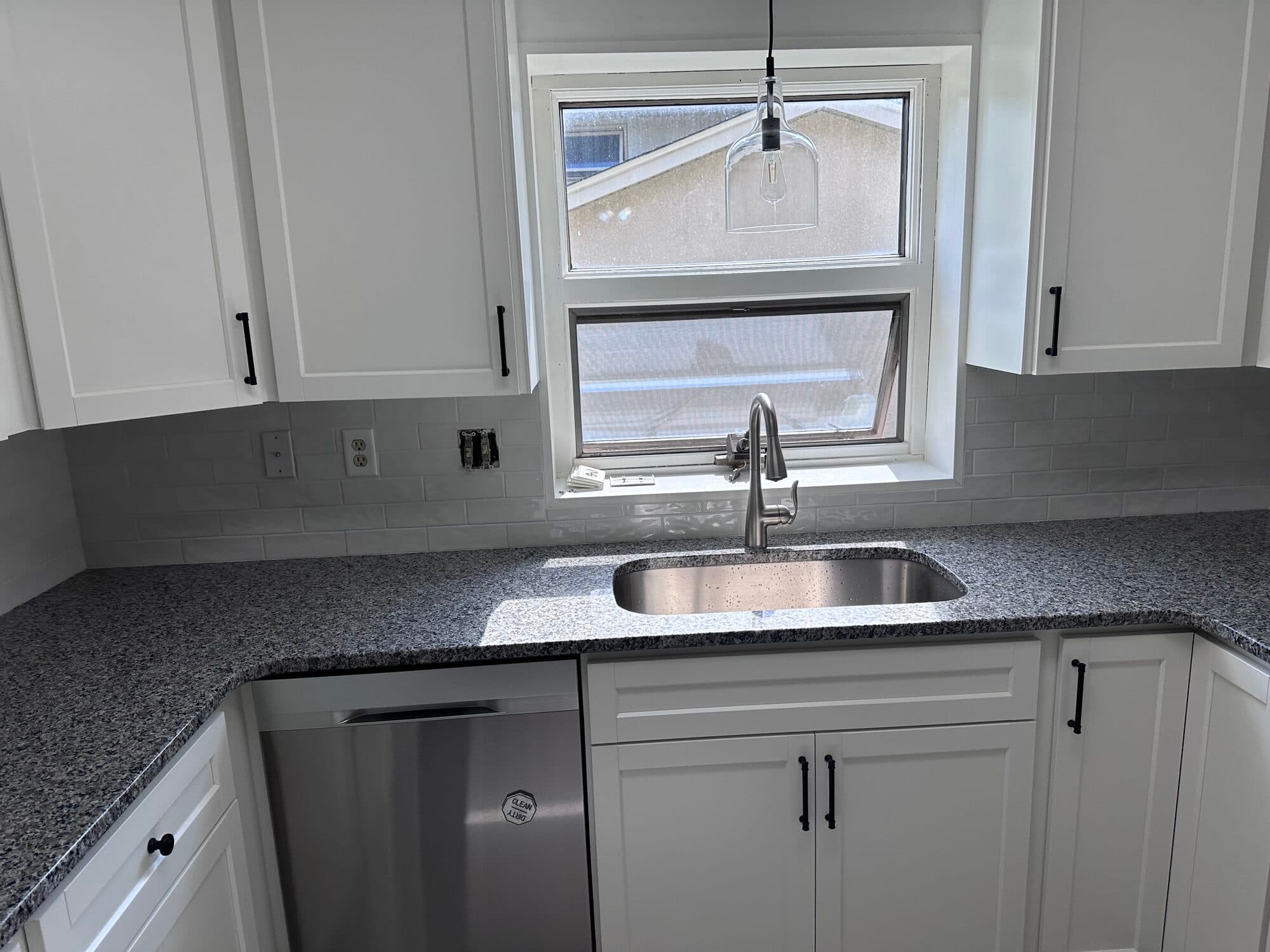 Kitchen tile installation